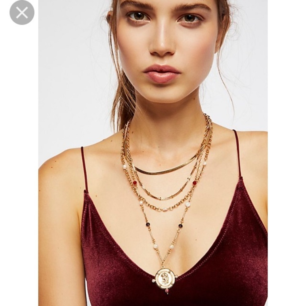NWT free People Maritzah Medallion Necklace